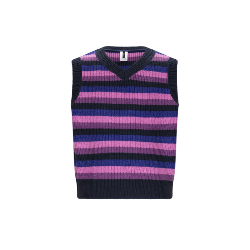 B.Nosy Gladys  spencer Navy