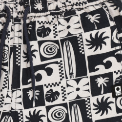 Tumble 'N Dry Palm Cove moonstruck