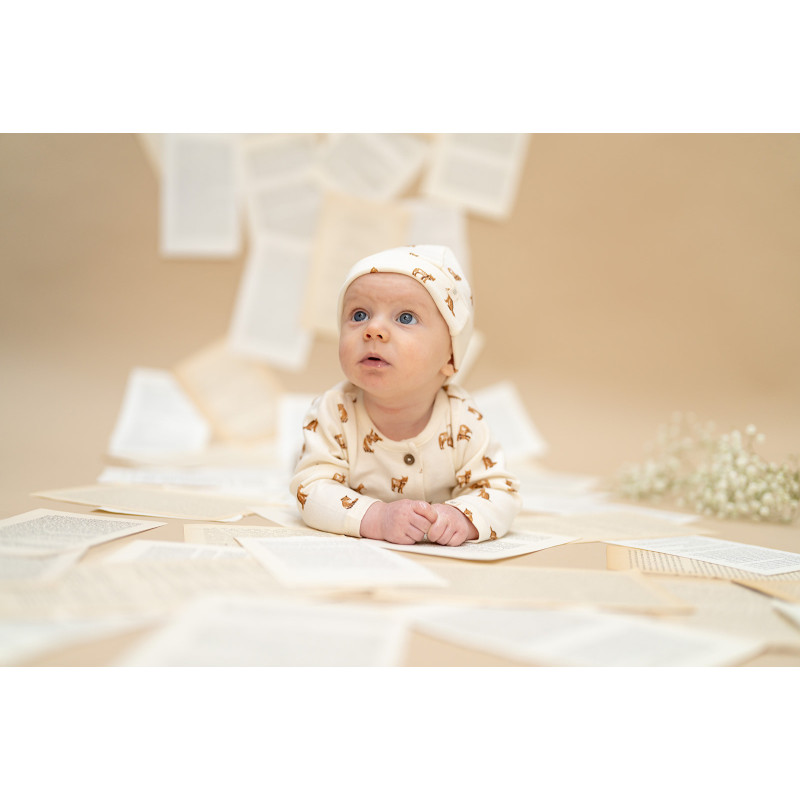 A Tiny Story baby hat Ivory